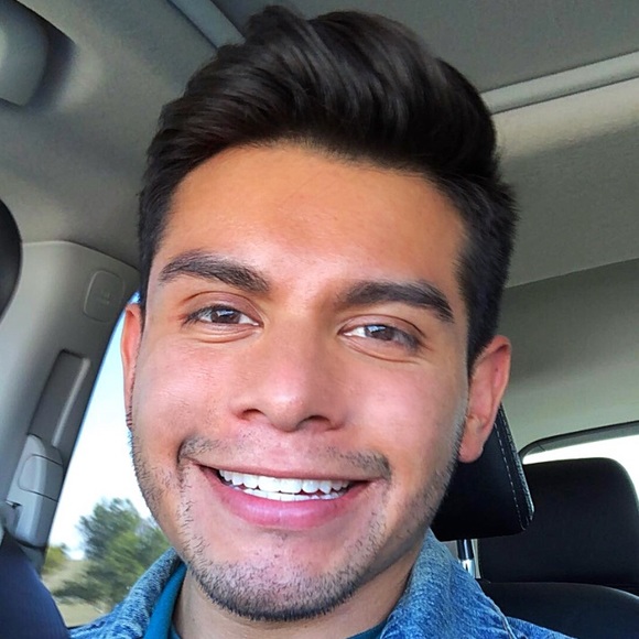 Meet your Posher, Bruce - Picture 1 of 1